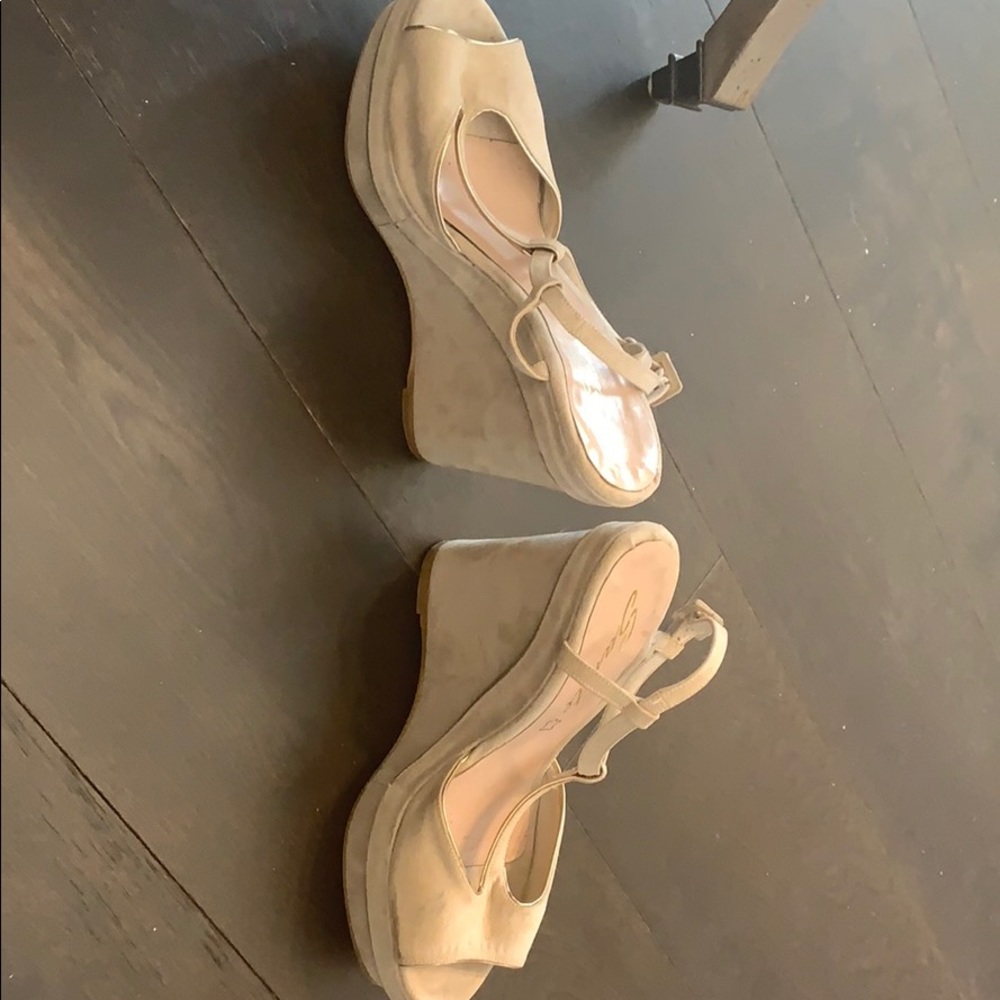 Wedges - Picture 2 of 5